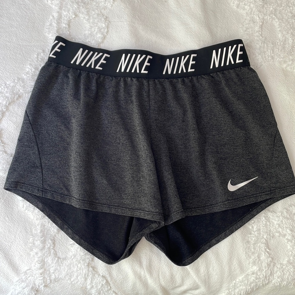 Nike Shorts Size Small